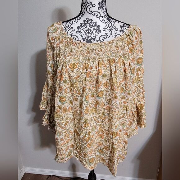 Fall boho leaf design top - Picture 1 of 7
